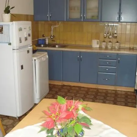 In With Private Pool, Sea View, Terrace, Aircondition, Wifi 5112-1