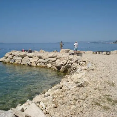 In With Private Pool, Sea View, Terrace, Aircondition, Wifi 5112-1