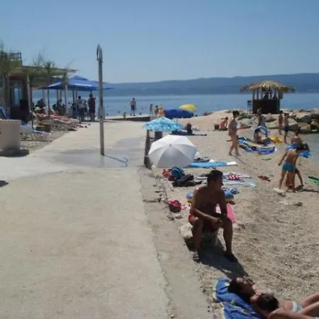 In With Private Pool, Sea View, Terrace, Aircondition, Wifi 5112-1 Apartment